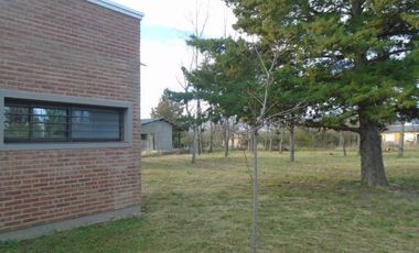 K009 MC Inmejorable Chalet  residencial c/ pileta 3 dorm. 4 bañ. en Mina Clavero