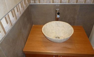 K009 MC Inmejorable Chalet  residencial c/ pileta 3 dorm. 4 bañ. en Mina Clavero