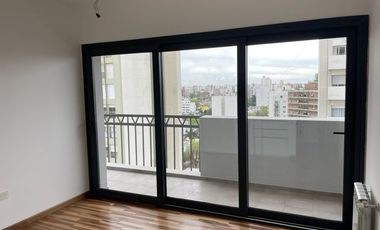 7 e/ 39 y Plaza Olazábal- DEPTO DE 3 DOR