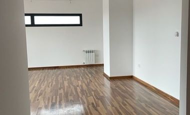 7 e/ 39 y Plaza Olazábal- DEPTO DE 3 DOR