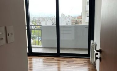 7 e/ 39 y Plaza Olazábal- DEPTO DE 3 DOR