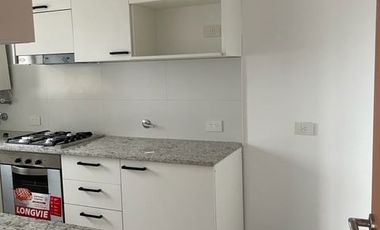 7 e/ 39 y Plaza Olazábal- DEPTO DE 3 DOR