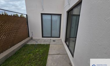 Casa en venta de 2 dormitorios c/ cochera en Coquimbito