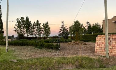 Excelente Terreno en venta de 563m2 - Barrio privado Alto Paredes