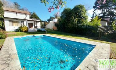 Chalet en venta en Sierra de los Padres. Gas natural. Apto crédito