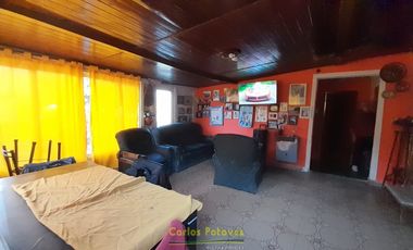 Casa en venta de 2 dormitorios c/ cochera en Pontevedra