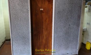 Local comercial en venta ubicado en Isidro Casanova