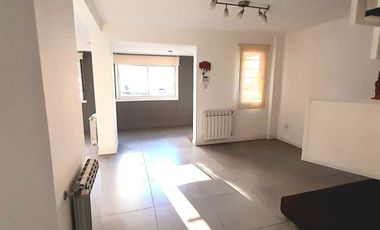 Casa en venta de 4 dormitorios c/ cochera en Chauvín