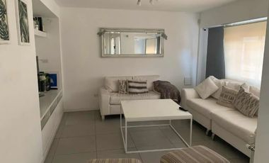 Casa en venta de 4 dormitorios c/ cochera en Chauvín