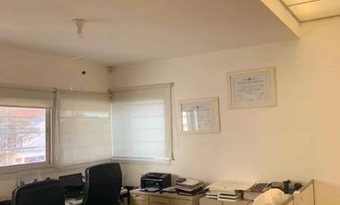 Casa en venta de 4 dormitorios c/ cochera en Chauvín