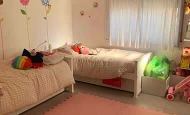 Casa en venta de 4 dormitorios c/ cochera en Chauvín