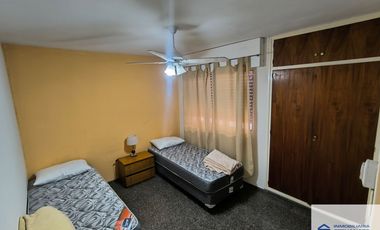 Casa en alquiler de 4 dormitorios c/ cochera en Godoy Cruz