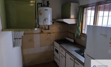 Casa en alquiler de 4 dormitorios c/ cochera en Godoy Cruz