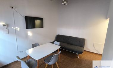 Casa en alquiler de 4 dormitorios c/ cochera en Godoy Cruz