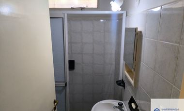 Casa en alquiler de 4 dormitorios c/ cochera en Godoy Cruz