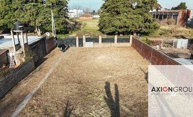 OPORTUNIDAD VENTA DE CASA CON LOTE AMPLIO