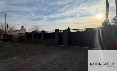 OPORTUNIDAD VENTA DE CASA CON LOTE AMPLIO