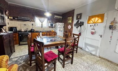 Casa en venta 3 dormitorios en Coronel Bogado