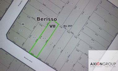 OPORTUNIDAD Casa en venta de 4 dormitorios c/ cochera en Berisso