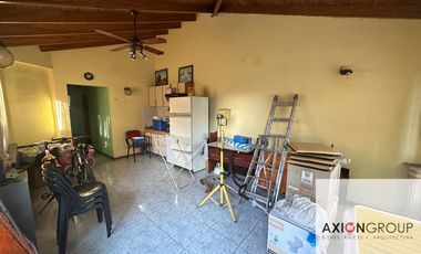 OPORTUNIDAD Casa en venta de 4 dormitorios c/ cochera en Berisso