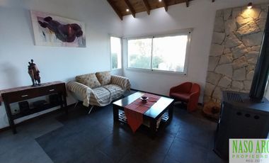 Casa en venta en Sierra de los Padres. Apta Crédito. Gas natural conectado