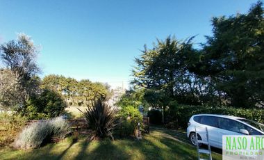 Casa en venta en Sierra de los Padres. Apta Crédito. Gas natural conectado