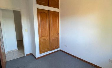 Casa en venta de 3 dormitorios c/ cochera en María del Parque