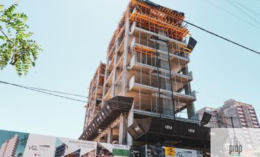 Departamento en venta c/ cochera en Área Centro Este