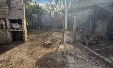 Casa en venta c/ cochera en Cinco Saltos