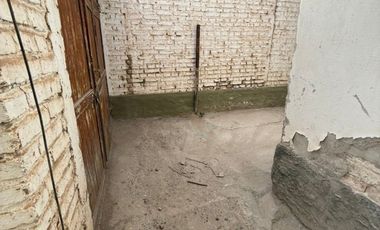 Casa en venta c/ cochera en Cinco Saltos