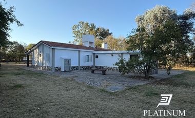 Casa quinta en venta Las Blancas Cerrillos