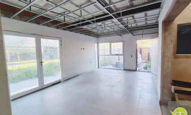 Dúplex en venta c/ cochera en Caisamar