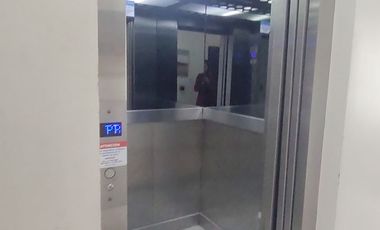 Avda 60 e/ 9 y 10 - DEPTO 2 dorm y coch