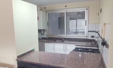 Avda 60 e/ 9 y 10 - DEPTO 2 dorm y coch