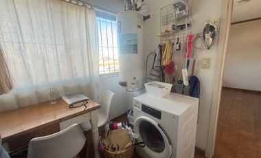 Venta PH 4 ambientes con dependencia en Jara y San Lorenzo
