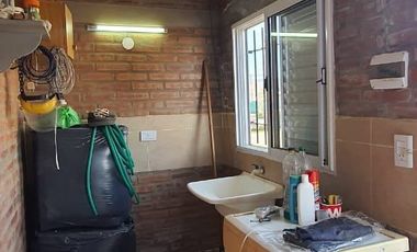 Venta de casa de dos habitaciones Villa Cura Brochero K129CB