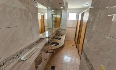 Oficina 280 m2, 2 cocheras, con Vigilancia!!!