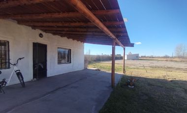 En venta Complejo con 3 cabañas y plant. alfa, Cuadro Benegas San Rafael