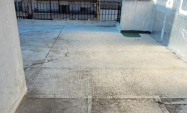 Casa en venta c/ cochera en Don Caggiano