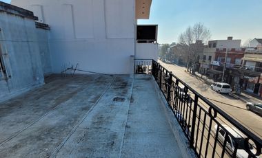 Casa en venta c/ cochera en Don Caggiano