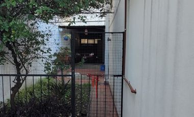 Casa en venta c/ cochera en Don Caggiano