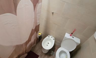 Casa en venta c/ cochera en Don Caggiano