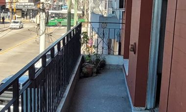 Casa en venta c/ cochera en Don Caggiano