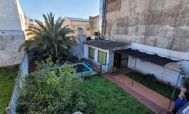 Casa en venta c/ cochera en Don Caggiano