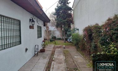 Casa en venta c/ cochera en San Bernardo