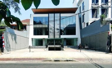 Dijual Gedung Kantor di Duren Sawit Jakarta Timur