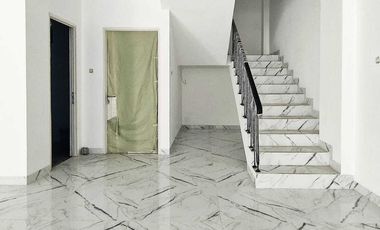 Dijual Gedung Kantor di Duren Sawit Jakarta Timur