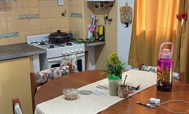Departamento en venta de 2 dormitorios c/ cochera en La Tablada