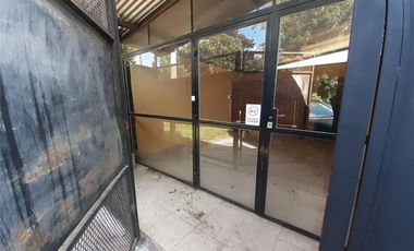 Casa en venta de 3 dormitorios c/ cochera en La Plata