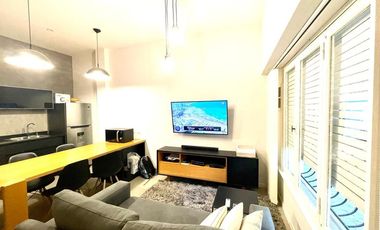 PH en venta TOTALMENTE RECICLADO en San Isidro! 2 ambientes con pequeño patio!